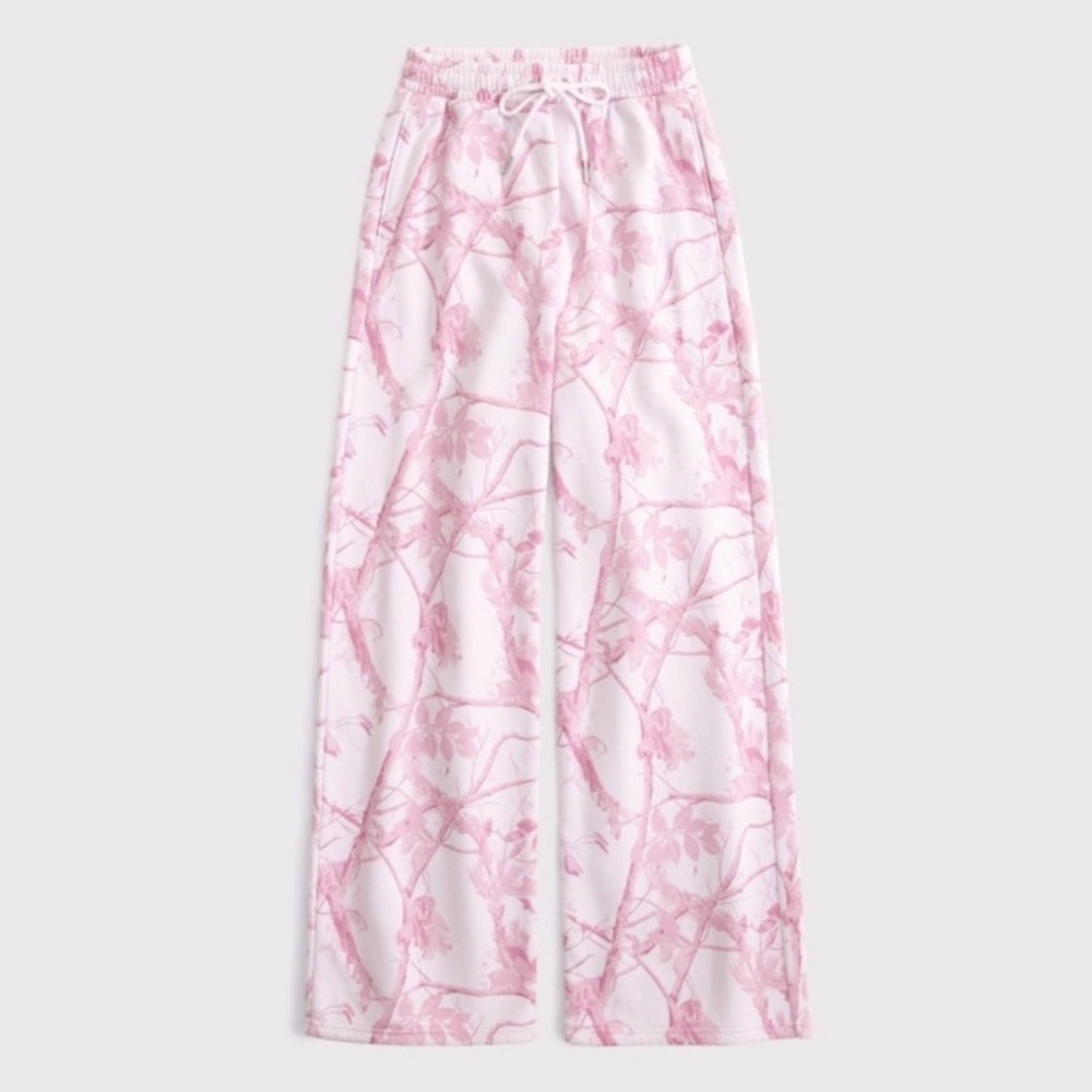 Abercrombie Pink Camo Wide-Leg Lounge Pants